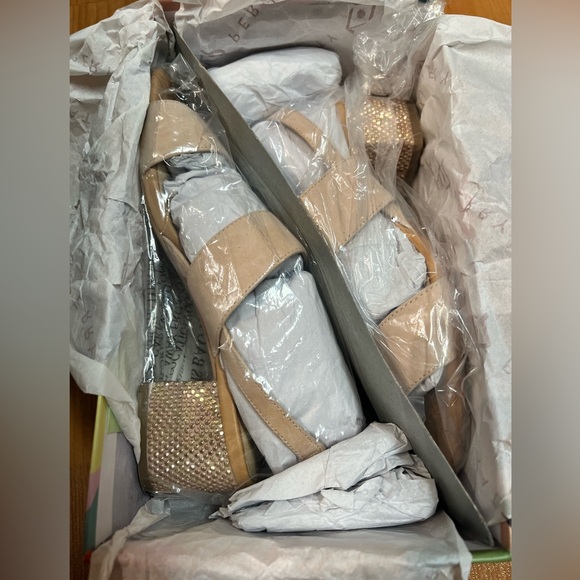 New in Box - Katy Perry The Annalie -Suede* in Blush Nude (US 7) - Picture 3 of 9